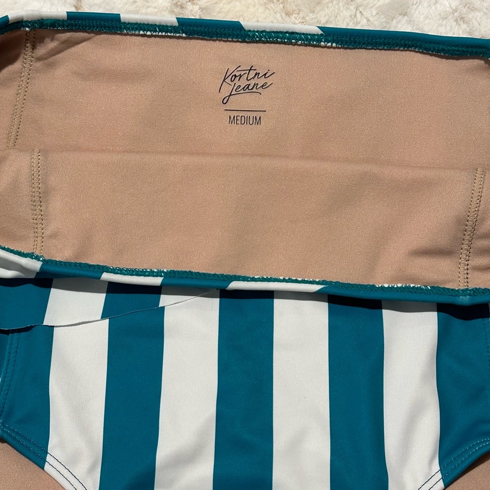 NWT Kortni Jeane striped teal peplum bottoms - Picture 3 of 3